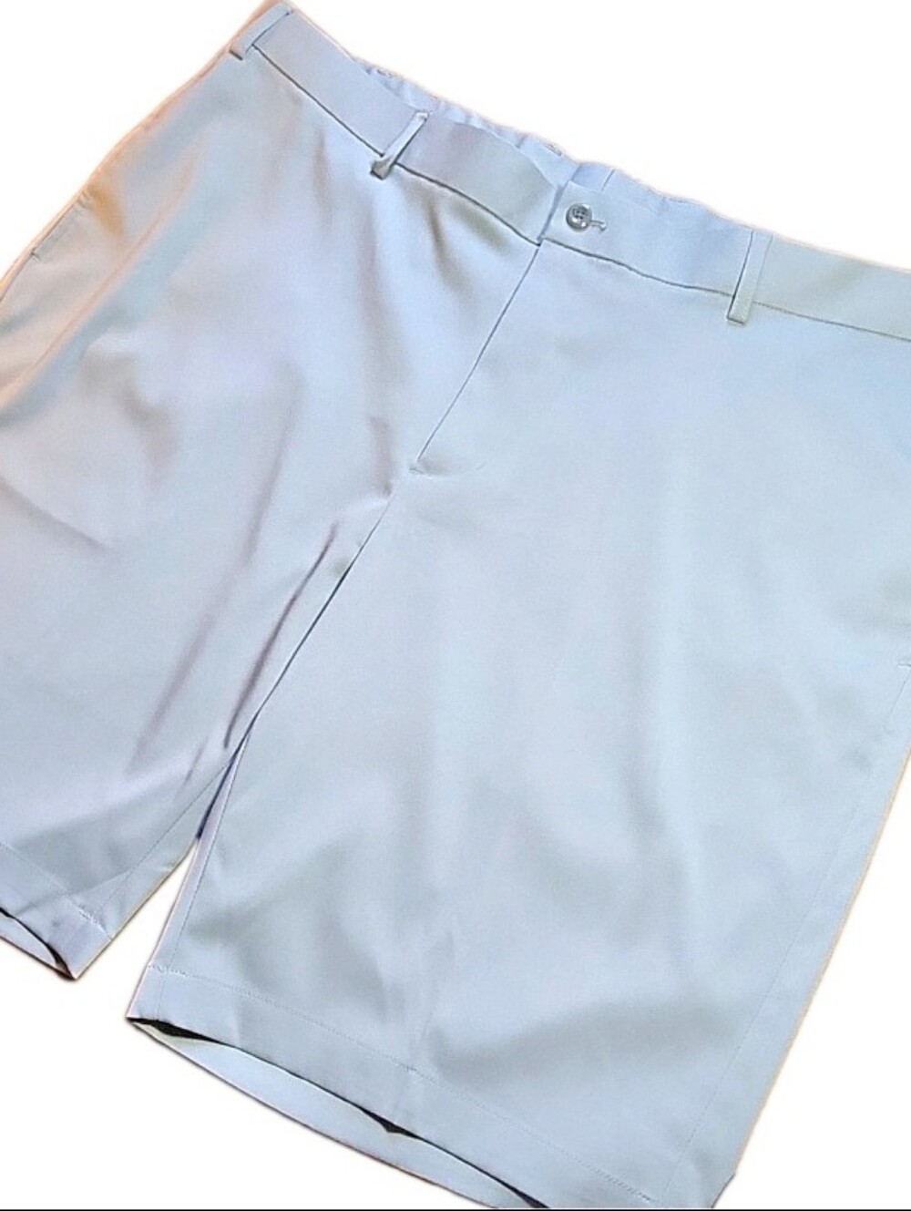Slazenger Men’s Beige Golf Chino Shorts Regular Fit Flat Front Sz 40W. Excellent